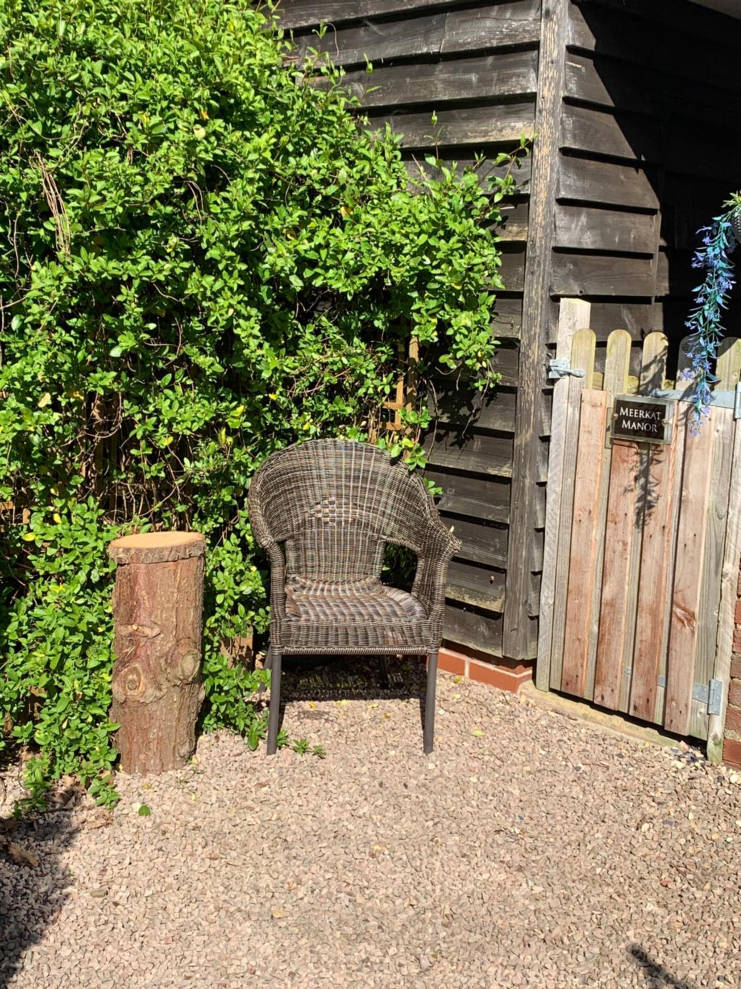 Meerkat Manor Colwall Exterior foto
